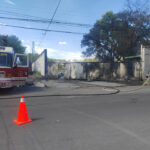 Controlan incendio en terreno baldío de la colonia Obrera en Monterrey.