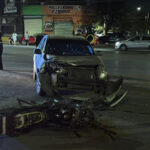 Fuerte impacto en motocicleta deja a dos jóvenes de 15 años gravemente heridos