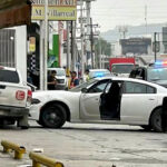 Tras persecución, detienen a hombre que robó camioneta en Monterrey