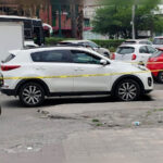 Localizan a hombre sin vida en camioneta en el Centro de Monterrey