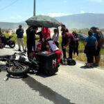 Motociclista pierde la vida tras chocar contra pipa en Escobedo
