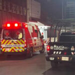 Mesera resulta lesionada tras ser atacada con un cuchillo en un bar del centro de Monterrey